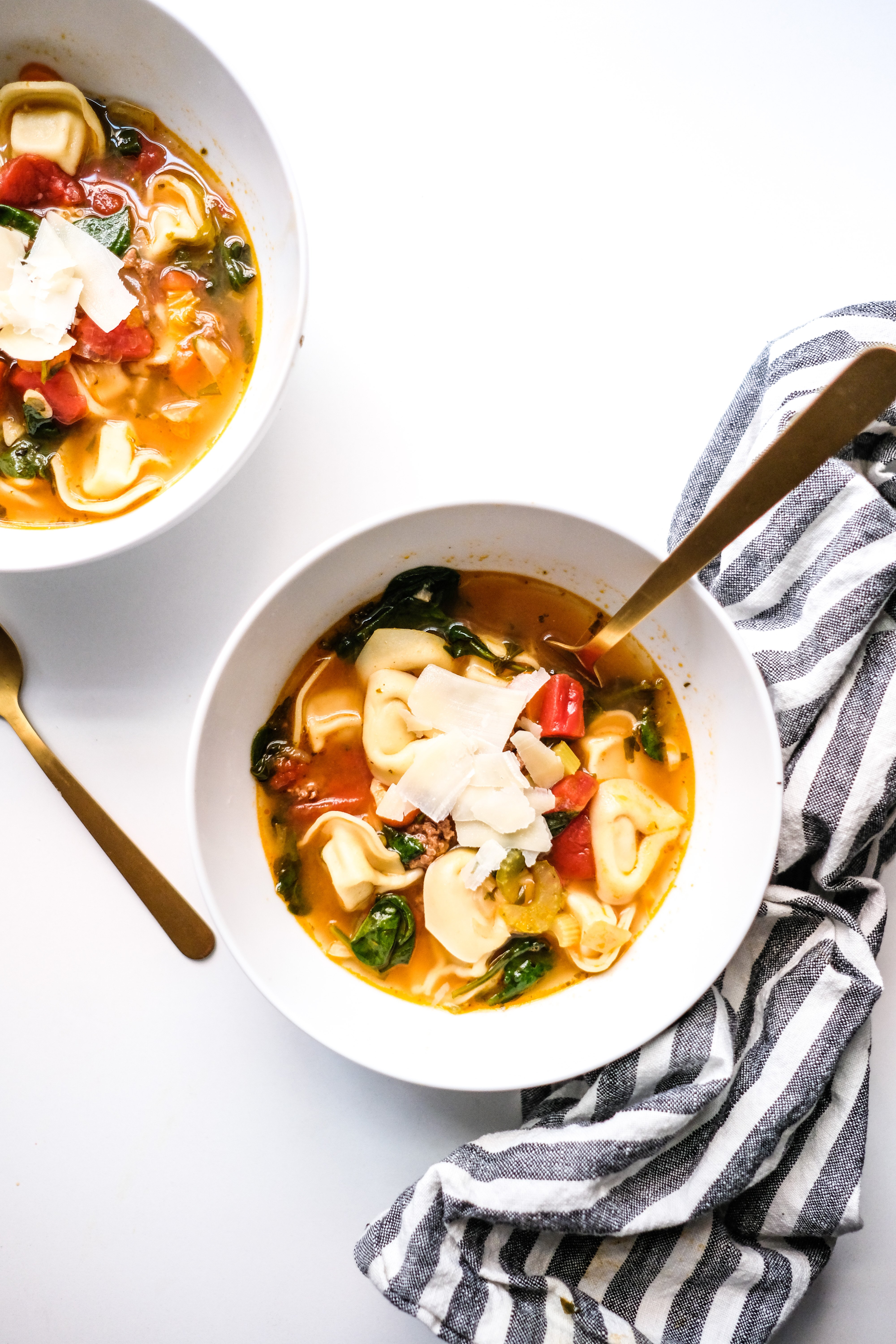 Lifestyle blogger Chocolate & Lace shares a delicious recipe for hearty Tortellini and Arugula Soup.
